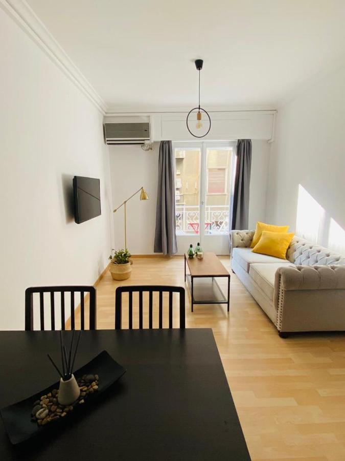 Lovely Apartment In The Heart Of Atény Exteriér fotografie